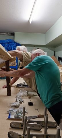 Bild vom Türenbau beim Schnibbeltheater